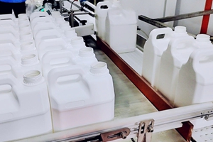 吹塑車間自動(dòng)化打包生產(chǎn)線